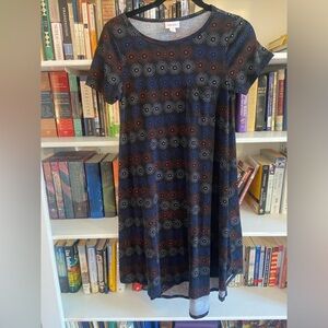 Lularoe Fireworks Dress Size XXS (fits like a medium)
